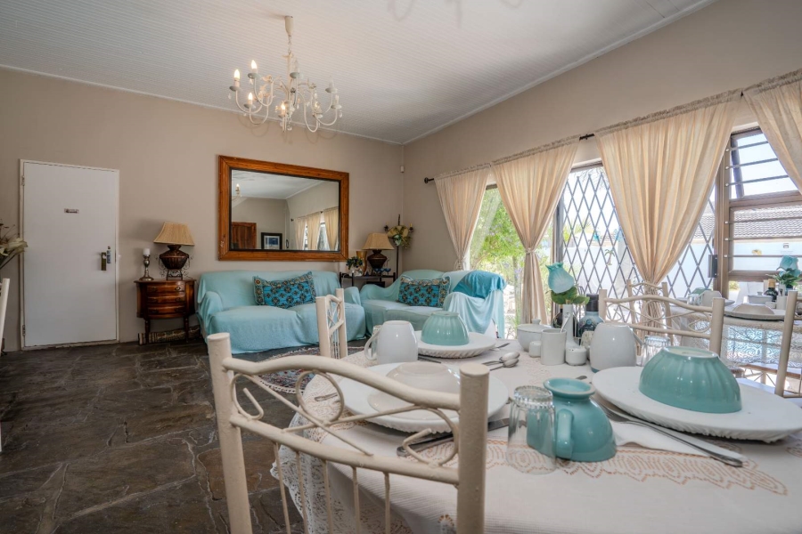 8 Bedroom Property for Sale in Country Club Western Cape